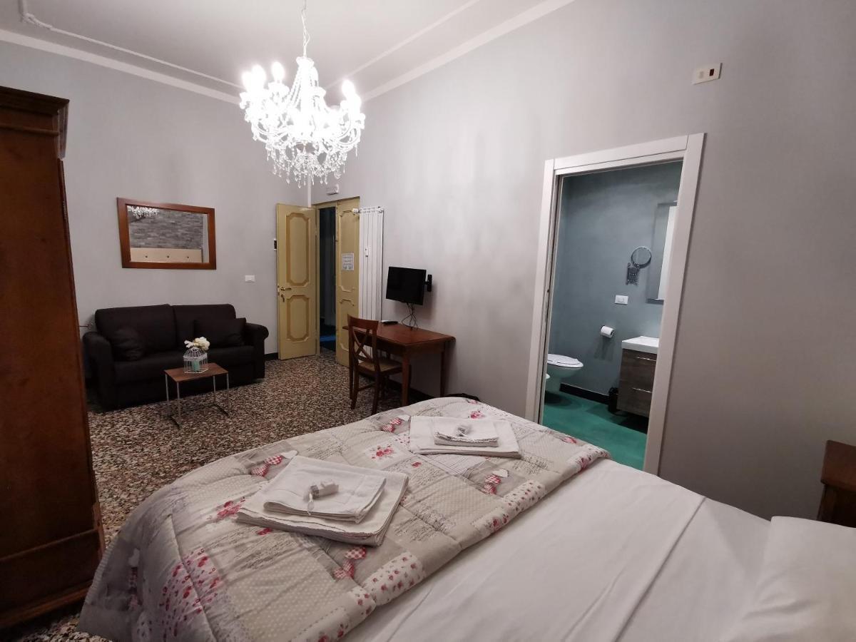 Vo Al Guest House Genova Center Eksteriør bilde